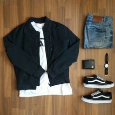 suave . Vans Fits Men, Vans Outfit Men Street Styles, Vans Outfit Men, Outfit Vans, Vans Outfit, Urban Style Outfits, Hipster Man, Vans Style