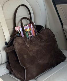 The Row Margaux Bag, Margaux Bag, The Row Bag, Fashion Influencer, Fall Inspo, Cute Bags, Mode Inspiration, Moscow, Fashion Bags