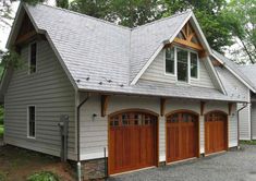 two garages are shown in front of each other