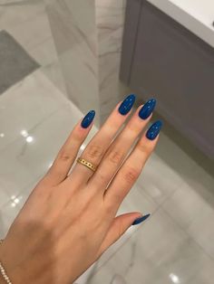 Nail Inspo Aesthetic Almond Nails Simple, Regular Gel Nails Manicures, Simple Nail Ideas 2023, Deep Colored Nails, Fail Nails 2023, Almost Spring Nails, Almond French Tip Nails Color Winter, Navy Blue Almond Shaped Nails, Oval Nails One Color