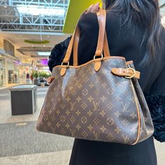 Louis Vuitton Batignolles Horizontal Bag TWS – Franco Shops Hermes Bags, Lv Bag, Fendi Bags, Prada Bag, Dior Bag, Chanel Bag, Gucci Bag, Louis Vuitton Bag, All Products