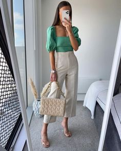 Summer Outfits For Work Teacher, Internship Outfit, Look Zara, Work Fits, Mode Zara, Chique Outfits, Business Outfits Women, Zara Fashion