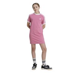 Boys And Girls Club, Striped T Shirt Dress, Model Call, Girl Standing, Fashion Icons, Tech Fleece, School Outfits, Blue Fashion, Stretching