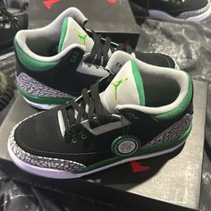 Both News Get It From Stock X And Stadiums Goods Green Jordan Shoes With Boost Midsole And Round Toe, Green Jordan Shoes With Round Toe, Green Sneakers With Branded Heel Counter For Sports, Sporty Green Custom Sneakers With Branded Heel Counter, Jordan 3 Pine Green, Fire Shoes, Jordan Green, Green Jordans, Honest Quotes