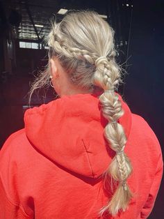 Braided Sporty Hairstyles, Basketball Cheer, Running Hairstyles, Soccer Hairstyles, Soccer Hair, Track Hairstyles, Basketball Hairstyles, Softball Hairstyles, Cheer Hair