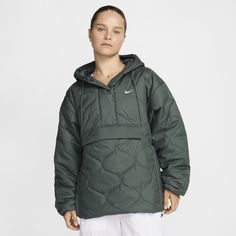 Versatility and comfort in one quilted package. This roomy jacket has snaps along the side and in the front so you can style it your way. And we added a water-repellent finish and a down-alternative fill to help keep you warm. Quilted Anorak, Anorak Jacket, Women Lifestyle, Wet Weather, Jacket Vintage, Nike Sportswear, Outerwear Jackets, Repellent, Water Repellent