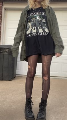 Tumblr Emo Outfits, Casual Alternative Outfits, Grunge Concert Outfit, Alternative Outfits Grunge, Girly Grunge Outfits, Tumblr Grunge Outfits, Grunge Girl Outfits, Alternative Fashion Indie, Outfits Alternative