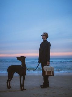 The Sombre Vintage Briefcase epitomizes Ecosusi's vision of style and functionality. Timeless and refined, this vintage bag for women is crafted in eye-catching contrasting colors with vegan materials. #ecosusi#Briefcase Vintage Bag, My Best Friend, The Sand, Bag For Women, Contrasting Colors