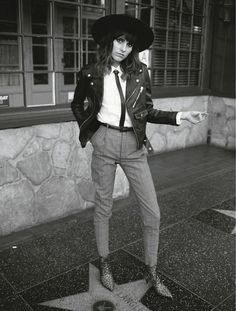 Teddy Girl Style, Teddy Girl, Pointy Shoes, Teddy Boys, Youth Culture, Look At You, Dandy, Editorial Fashion, Beverly Hills