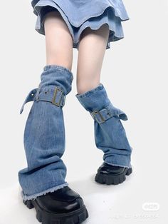 Upcycling Jeans, Jeans Clothes, Altering Clothes, Long Gloves, Jeans Diy, Recycled Denim, Cute Everyday Outfits