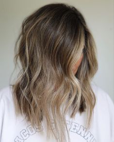 Warm Brown and Ash Blonde Balayage Brown And Ash Blonde Balayage, Short Hair Balayage Brunette Ash Blonde, Partial Caramel Highlights, Dark Blonde Hair Balayage, Soft Brunette Balayage, Neutral Blonde Balayage, Random Highlights, Dark Roots Blonde Hair Balayage, Balayage Hair Ideas