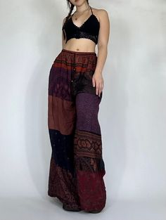 Witchy Pants, Patchwork Pants, Hippy Style, Alt Clothes, Estilo Hippy, Mode Hippie, Clothing Aesthetic, 2024 Outfits, Boho Clothes