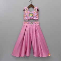 Traditional Dresses For Kids, Indian Dresses For Kids, Little Muffet, Kids Indian Wear, Kids Party Wear Dresses, Flared Palazzo, Ethnic Wear Indian, Kids Ethnic Wear