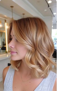 Oval Face Hairstyle, Hairstyles 15, Hairstyles For Oval Faces, 15 Hairstyles, Copper Blonde Hair Color, Vanilla Blonde, Copper Blonde Hair, Oval Face Hairstyles