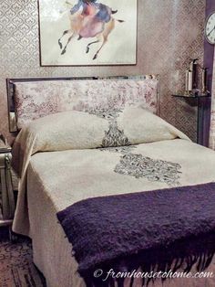 purple bedroom makeover no pillows Bedroom Bookcase, Bedroom Decorating Ideas, Beautiful Rooms