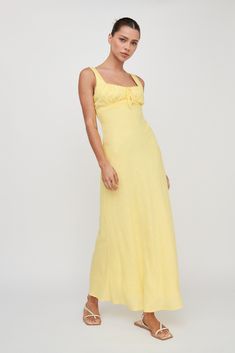 Yellow Maxi Dress, Yellow Bridesmaids, Yellow Maxi, Split Maxi Dress, Dress Yellow, Mini Dress Casual, Date Night Dresses, Ruffle Shorts, Knit Mini Dress