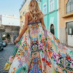 Boho Floral Print Maxi Dress









Bust
(cm)

Length
(cm)




S

84
136




M

90
138




L

96
141 Long Floral Maxi Dress, Boho Mode, Hijab Look, Gaun Fashion, Hippy Chic, Boho Summer Dresses, Vacation Dress, Beach Maxi Dress, Hippie Dresses