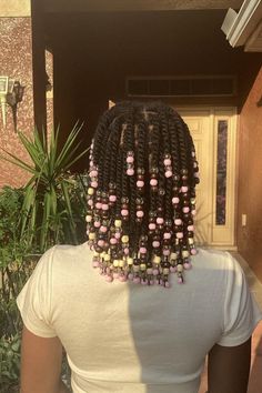 25 Big Twist Braids Hairstyles: Inspiring Looks to Try Today | Lookosm Twist Out With Beads, Beaded Natural Hair Twists, Jumbo Twist With Beads, Twist Braids Hairstyles With Beads, Jumbo Twists With Beads, Twists On Natural Hair With Beads, Braids And Beads Black Women, Hairstyles With Beads Natural Hair, Natural Hairstyle With Beads