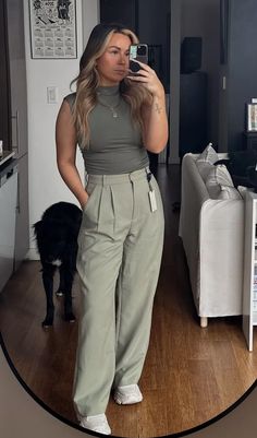 30 (More) Elevated Basic Outfits to Wear to Work in 2024 | Go For Kady Business Casual Tank Top Outfit, Smart Casual Tops Women, Chic Casual Friday Work Outfit, Trending Office Outfits, Womens Summer Office Outfits, Clothing Styles For Women In 30's, Bartending Interview Outfit, Clinician Outfit, Work Wear 2024