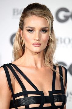 Bridget Bardot Inspired Wedding Hair, Bridesmaids Hairstyles, Rosie Hw, Red Carpet Hair, Side Hairstyles, Rosie Huntington, Bride Hair, Wedding Hair Inspiration