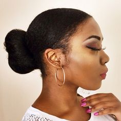 Sleek bun Natural hair low bun laralabeaut Sleek Bun Natural Hair, Red Box Braids, Natural Beauty Care, Hairdo Wedding, Sleek Bun, Hair Curls