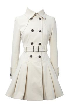 Spring Wardrobe Essentials, Sewing Dress, Winter Fashion Coats, Dress Winter, White Dresses For Women, Dress Coat, Spring Wardrobe, Harpers Bazaar, Winter Coats Women