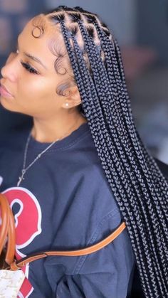 Neat Knotless braids tips & tricks are up on the blog. Extra Long Knotless Braids, Medium Knotless Braids, Girl Hair Styles, Cute Box Braids, Cute Box Braids Hairstyles, Quick Braided Hairstyles