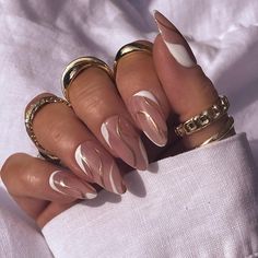 Popular Nail Ideas Hoco Nails Acrylic, Nails Acrylic Gold, Popular Nail Ideas, Shellac Nail Designs, White Nails With Gold, Tree Nail Art, Hoco Nails, Gold Acrylic Nails, Gold Nail Designs