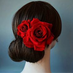 Red Rose Bridal Hairstyle, Red Roses Hairstyle Wedding, Red Roses In Hair Wedding, Rose In Hair, Red Hair Pieces, Rose Red Flower-shaped Jewelry For Wedding, Red Rose Hair Clip, Wedding Wishing, Rose Hair Clip