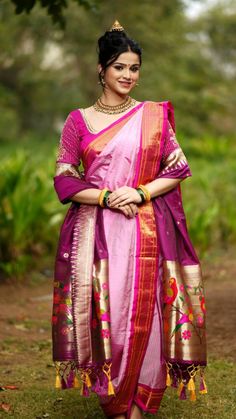 Latest Traditional Dresses, Marathi Saree, Funny Airport Signs, Hair Style On Saree, Marathi Bride, Airport Signs, Saree Hairstyles, Nauvari Saree