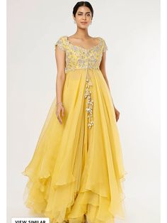 Indian Bridal Anarkali, Haldi Lehanga Ideas, Gown Ideas Simple, Birthday Frocks For Women, Anushree Reddy Anarkali, Latest Dress Designs, Frock Models, Kurta Skirt, Haldi Dress