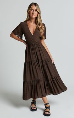 Closet Inspiration, Eclectic Fashion, Womens Dress, Brown Dress, Tiered Dress, Flutter Sleeve, Midi Length, Fall Outfits, Casual Dresses