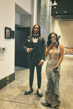 Black Prom Couples Outfit, Prom Couples Outfits, After Prom Outfit, Couple Prom, Puffy Prom Dresses, Unique Homecoming Dresses, Prom Photoshoot