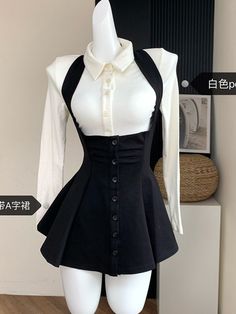 Korean Y2k Two Piece Sets Fall Outfits Office Women Skirt Sets Lapel Cardigan Crop Tops + Suspender Mini Skirt Elegante Clothes AMAIO Fall Outfits Office, Y2k Two Piece, Two Piece Sets Outfits, Korean Y2k, Polo Fashion, Dress Korea, Rok Mini, Office Women, Elegant Clothes