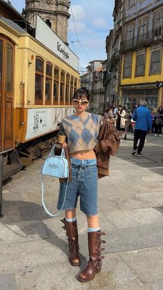 Blokette Outfits, Nyc Fits, Mode Boho, Sporty Casual, Biker Boots, 가을 패션, Inspiration Mode, Mode Inspiration