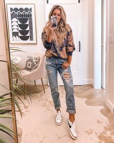 Women’s Jeans And Sneakers, Nike Legacy Court Outfit Ideas, Sweatshirt Jeans Sneakers Outfit, Womens Nikes With Jeans, Nike Women's Court Legacy Shoes Outfit, Womens Casual Sneakers Outfit, Womens Court Legacy Sneaker Outfit