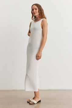 CALLEN TEXTURED COTTON BLEND MAXI DRESS East Coast Summer, Velvet Tees, Sleeveless Sweater Dress, Bec Bridge, Buy Dresses Online, Short Sleeve Maxi Dresses, 70s Inspired, Knit Midi, Knit Midi Dress