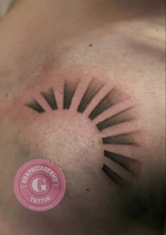 peakyblinders-tattoothomasshelby-shelbytattoo-tatoueuseavignon-graphicaderme-tatouagepeakyblinders-tatouagecillianmurphy-meilleurstatoueurs-meilleurstatoueursvaucluse-tatoueuseavignon-tamarachaudesaigues-sundottattoo Thomas Shelby Chest Tattoo, Peaky Blinders Tattoo Ideas, Thomas Shelby Tattoo, Blind Movie, Peaky Blinders Tattoo, Thomas Shelby Peaky Blinders, Chest Tattoo Stencils, Ray Tattoo