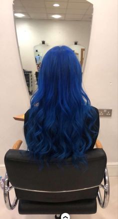 Poseidon Arctic Fox Hair, Blue Hair On Brown Skin, Arctic Fox Blue, Arctic Fox Poseidon, First Day Of School Hairstyles, Nails Teal, Hair Color For Brown Skin