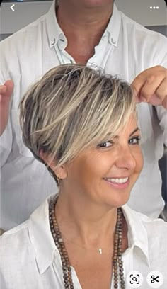 Feathered Pixie, Fine Hair Cuts, Short Stacked Hair, Modern Shag Haircut, Longer Pixie Haircut, Chic Short Hair, Short Silver Hair, Short Haircut Styles, Funky Hairstyles