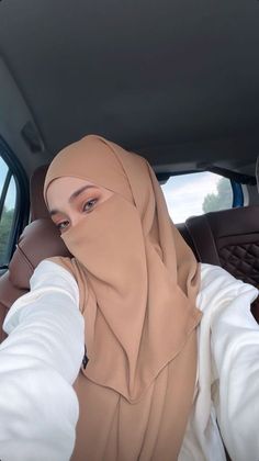 Rich Hijabi Aesthetic, Rich Hijabi, Aesthetic Dubai, Foto Cewek Hijab Aesthetic, Motivasi Diet, Fine Art Portrait Photography