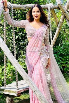 Saree For Girls Wedding, Wedding Dress Indian Bridal, Ready To Wear Saree Indian, Pink Net Saree, Blouse Party Wear, Festival Saree, Indian Bridal Sarees, Sari Design