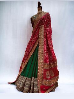 Half Saree Asthetic, Red Lehenga With Contrast Dupatta, Royal Look Indian Dress, Royal Lehenga Designs, Winter Traditional Outfits, Green And Red Lehenga, Lehnga Ideas, India Outfits, Rajasthani Dress