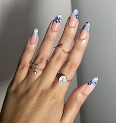 Heart Nail, Colorful Nails, Summery Nails, Classy Acrylic Nails, Cute Summer Nails, Minimalist Nails, Heart Nails, Dream Nails, Funky Nails