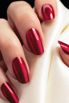 Mettalic Red Nails, Red Crome Nails Design, Red Glossy Nails, Red Pearl Nails, Red Metallic Nails, Nails Christmas Red, Gloss Nails, Glossy Nails, Bridesmaids Nails