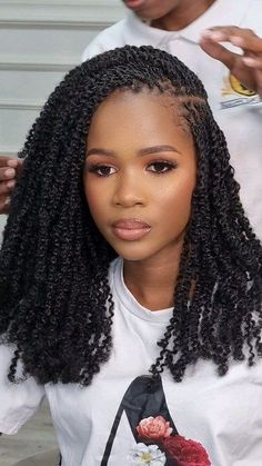 Afro Bulk Twist Hairstyles Kenya, Spring Twist Hairstyles Medium, Long Twisted Braids, Mini Twist Braids, Nubian Twist Hairstyles, Natural Hair Styles 4c, Packing Gel