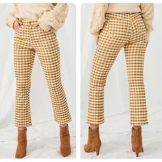 Super Cute Emma Crop Flare Pants By Hayden, Size 1xl. New With Tags. Golden Brown / Orange Plaid Checks Over Cream / Ivory. Stretch Fabric, Button & Zipper Fly, Elastic Back Waist. Approximate Measurements (Lying Flat): 13.5” Rise 18” Across The Waist 21.5” Across The Hips 27” Inseam (B7) Flair Pants, Ankle Pants Women, Gingham Pants, Cropped Flare Pants, Leopard Pants, Black Cropped Pants, Paperbag Pants, Orange Plaid, Wide Leg Cropped Pants