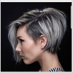 74 Ways to Rock a Stacked Bob Haircut for Women of All Ages Blond Lob, Funky Bob Hairstyles, Funky Bob, Pixie Cut With Long Bangs, Graduated Bob, Stacked Bob Hairstyles, Blond Balayage, Stacked Bob Haircut, Jessie J