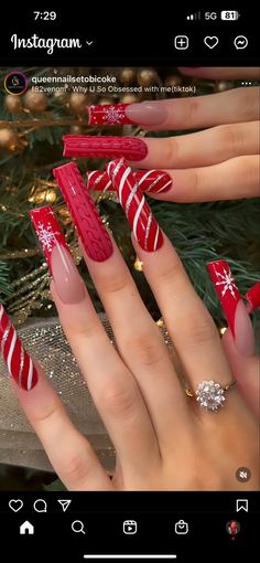 Red Long Christmas Nails, Christmas Nails Designs Red, Christmas Nails Long Almond, Long Acrylic Nails Christmas, Christmas Nails Square Long, Square Nail Designs Winter, Long Christmas Acrylic Nails, Red Sweater Nails, Christmas Stilleto Nails