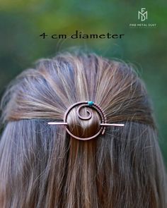 Celtic Hair, Shawl Pin, Celtic Style, Wire Jewelry Designs, Diy Wire Jewelry, Metal Hair, Wire Work Jewelry, Hair Slide, Shawl Pins